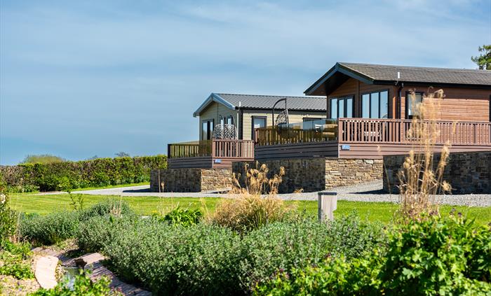 All with hot tubs